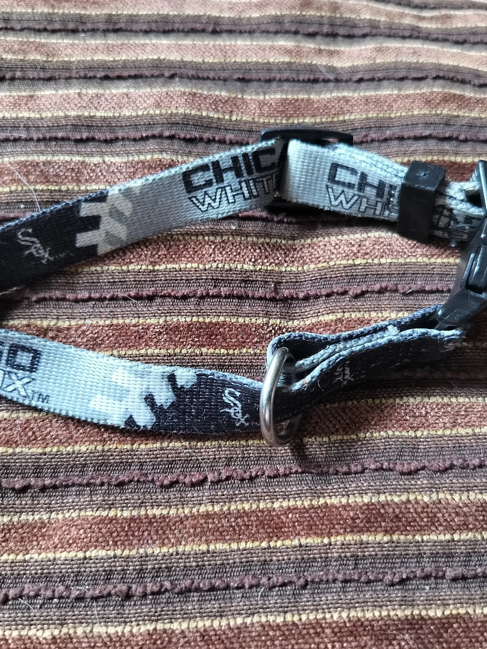 Chicago White Sox Half Inch Dog/Cat Collar  Black/Gray For 12 -14 Neck